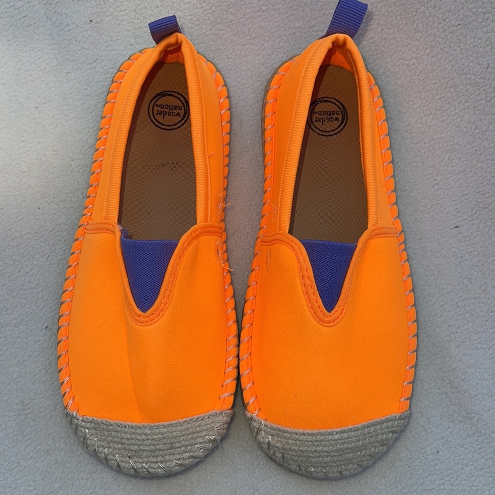 Children’s adorable Wonder Nation waterfriendly neoprene espadrilles size 11/12